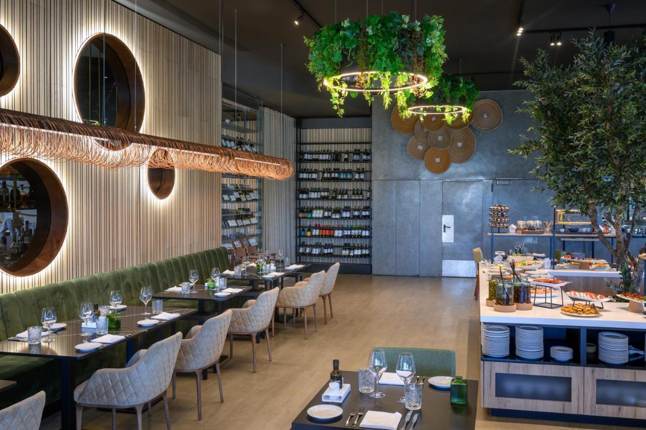 Melia Braga Hotel & Spa Ngoại thất bức ảnh Restaurant in the hotel