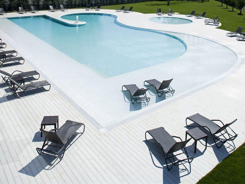 Melia Braga Hotel & Spa Ngoại thất bức ảnh The pool at the Hotel